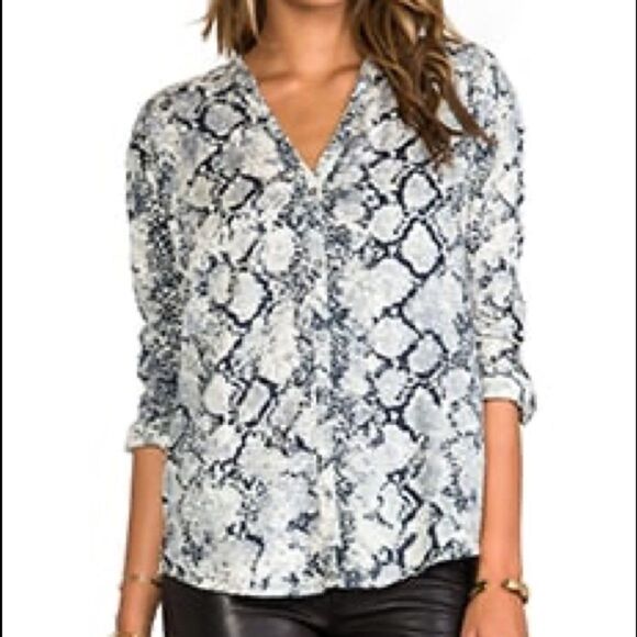 SOFT JOIE Snake Print Button Blouse Blue Grey Cream XS - Picture 2 of 8